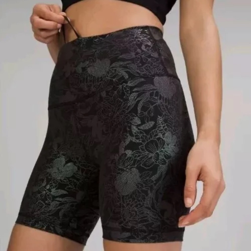Lululemon WONDER TRAIN SHORT Black High-Waisted Performance NWT